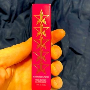 - Jeffree Star designer blood lipstick